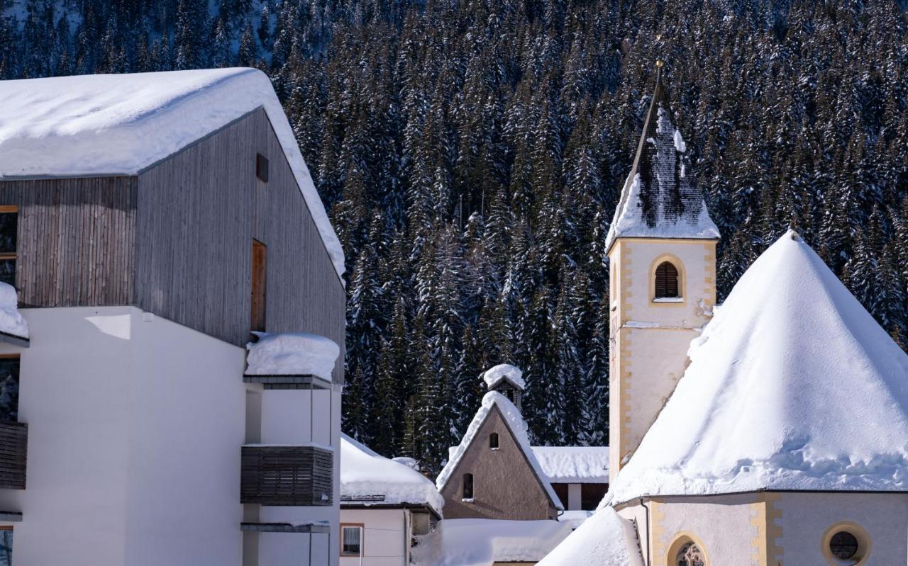 Zum Hirschen Boutique Hotel Val Di Non Unsere Liebe Frau im Walde Exterior foto